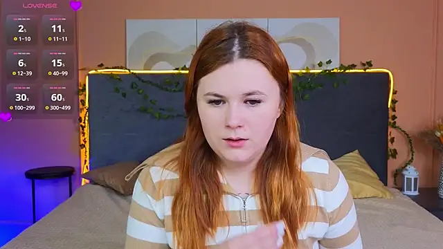 Eva Starlight online show from 11.20.25