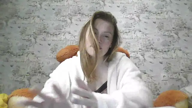 Snapshot of Eveline_May chatting on 02.27.25 Eveline May online show from 02.27.25