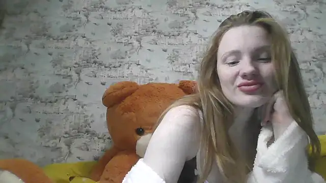 Snapshot of Eveline_May chatting on 02.28.25 Eveline May online show from 02.28.25
