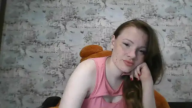 Snapshot of Eveline_May chatting on 09.10.25 Eveline May online show from 09.10.25