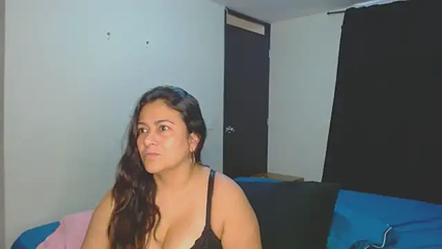 roxanasexy2025 online show from 12.05.25