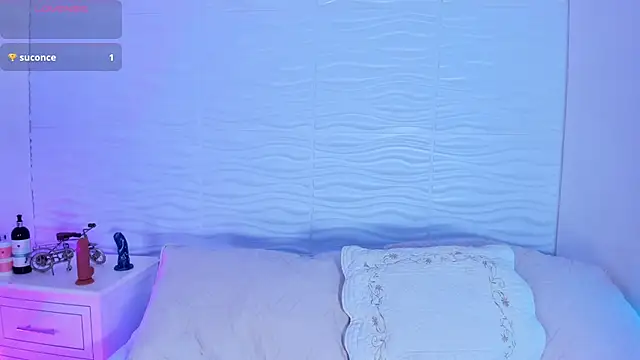 NicoleDallas online show from 03.17.25