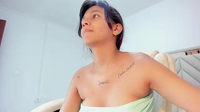 gime lara online show from 09.25.25