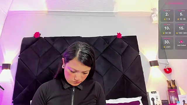 Snapshot of celeste_star0 chatting on 09.10.25 celeste star0 online show from 09.10.25