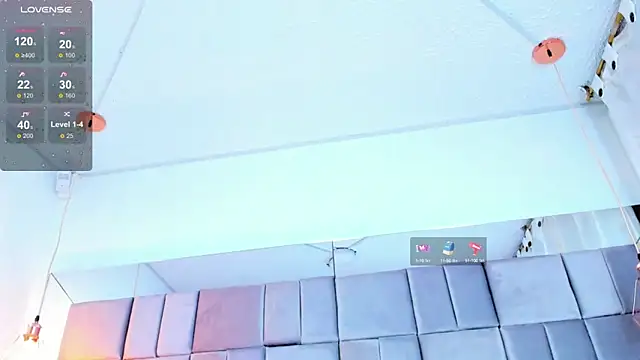 Snapshot of celeste_star0 chatting on 10.08.25 celeste star0 online show from 10.08.25