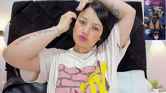 Snapshot of celeste_star0 chatting on 10.22.25 celeste star0 online show from 10.22.25