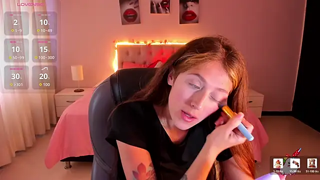 Emily Warren  online show from 01.31.26