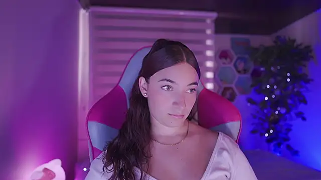 issa monterrey online show from 09.26.25