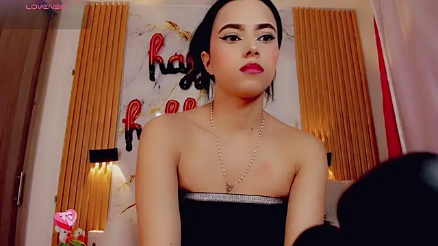 ValeriCardenas online show from 10.11.25