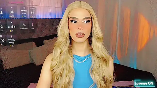 Dalila moan online show from 10.03.25