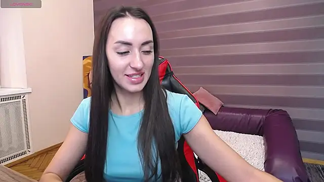 JenniferStone online show from 10.28.25