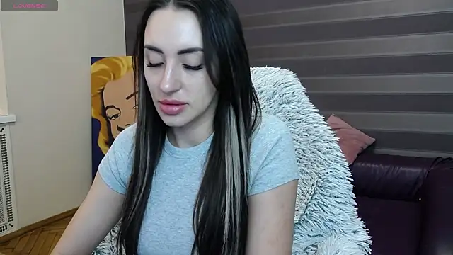 JenniferStone online show from 04.05.26