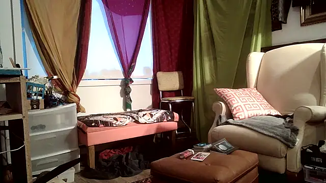 Foxxyhoneypott online show from 03.14.25