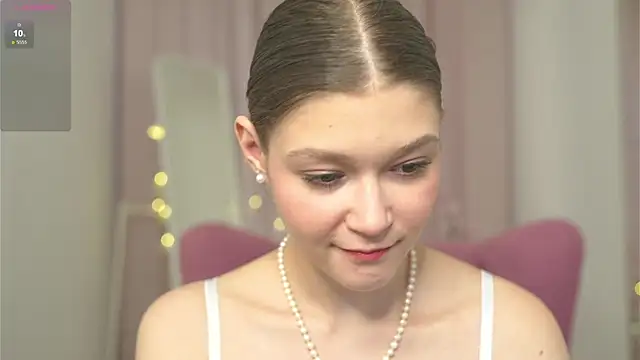 Kelly Ember online show from 10.10.25