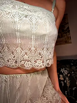 Rosemarie Blu online show from 11.20.25