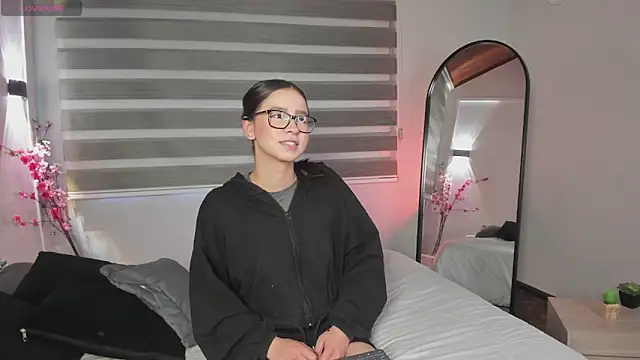 sweet obsession   online show from 09.29.25