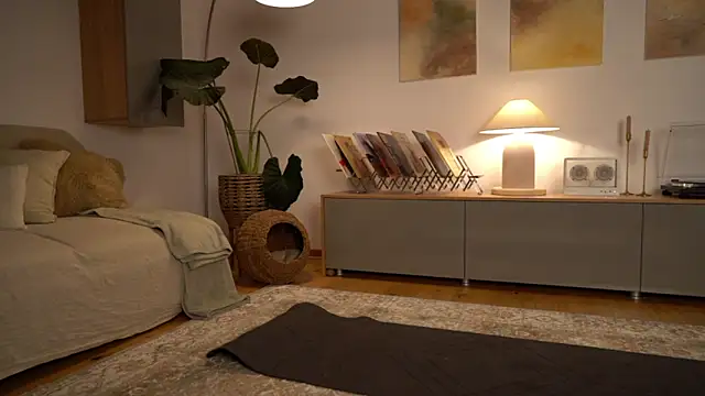 nadia bliss online show from 11.30.25