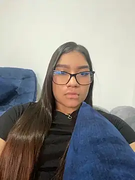 yousweet-Scarett online show from 10.16.25