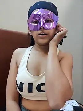 annie-Minj online show from 03.01.25