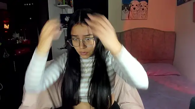 Walton abieca  online show from 10.17.25