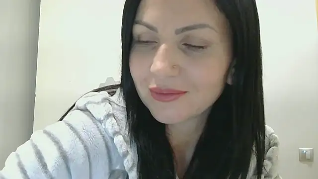 MystaLuuna online show from 03.14.25