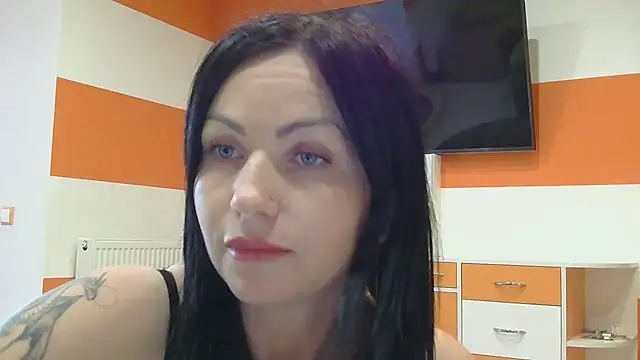 MystaLuuna online show from 03.20.25