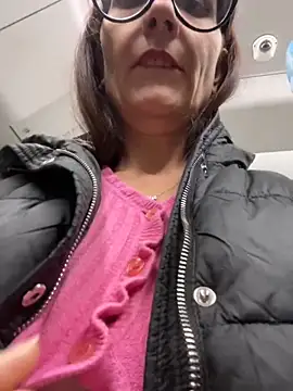 NataKitten online show from 11.25.25