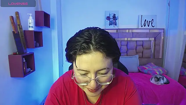 safyka online show from 11.29.25