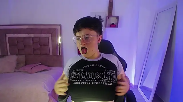 safyka online show from 02.10.26