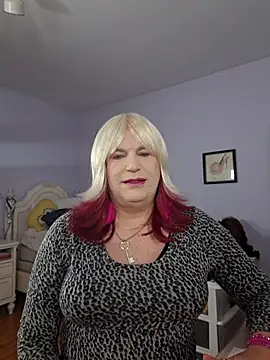 Snapshot of Victoriatv1 chatting on 12.15.24 Victoriatv1 online show from 12.15.24