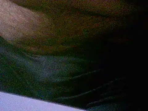 Snapshot of EroticMonster chatting on 09.30.25 EroticMonster online show from 09.30.25