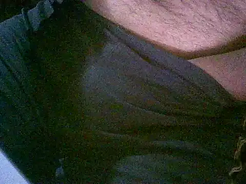 Snapshot of EroticMonster chatting on 11.05.25 EroticMonster online show from 11.05.25