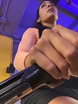 AshleyG 222 online show from 09.19.25