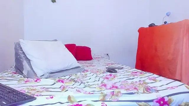 Snapshot of damian_c12 chatting on 03.07.25 damian c12 online show from 03.07.25