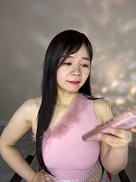 Snapshot of xiaowang0523 chatting on 03.12.25 xiaowang0523 online show from 03.12.25
