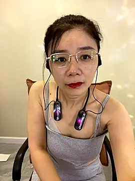 Snapshot of xiaowang0523 chatting on 09.27.25 xiaowang0523 online show from 09.27.25