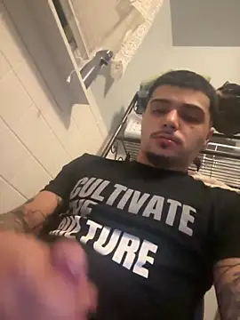 Snapshot of papiVilla23 chatting on 09.27.25 papiVilla23 online show from 09.27.25