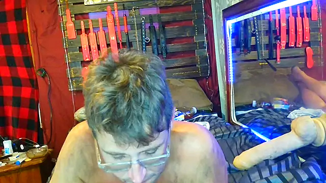 dylanroberts1995 online show from 10.24.25