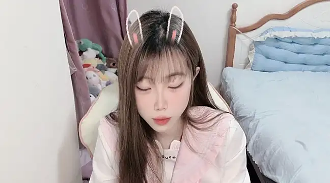 vivian-vv online show from 03.10.25