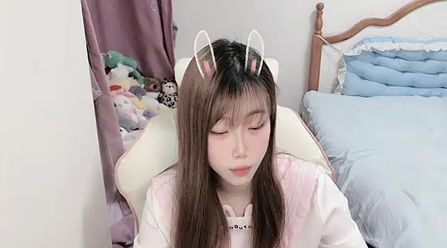 vivian-vv online show from 03.10.25
