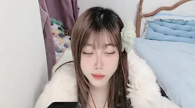 vivian-vv online show from 03.17.25