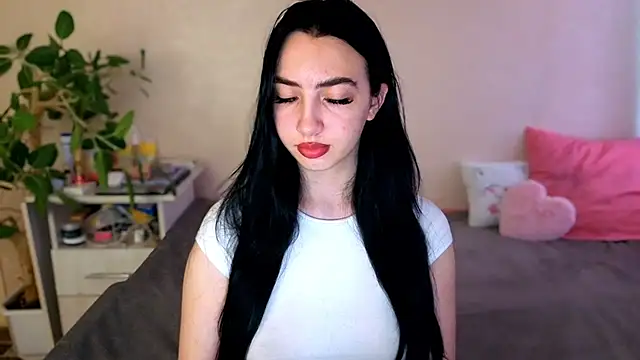 WildKittenX  online show from 06.27.26