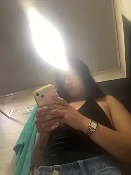 Mila LS online show from 11.27.25