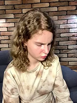 nemesidaM online show from 03.11.25