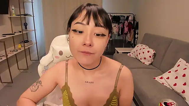 Snapshot of ka00ru_chan chatting on 12.03.25 ka00ru chan online show from 12.03.25