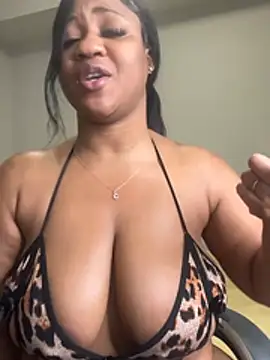 Snapshot of kurvibabe chatting on 01.16.26 kurvibabe online show from 01.16.26