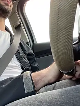 YJeromZCoxk online show from 03.20.25