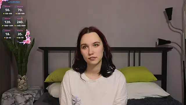 AnnaR1 online show from 03.10.25