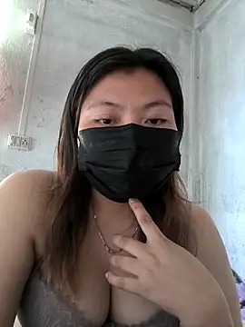 Snapshot of kushibobs chatting on 03.21.25 kushibobs online show from 03.21.25