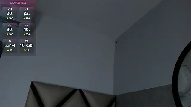 Mitsu Kawii online show from 11.07.25